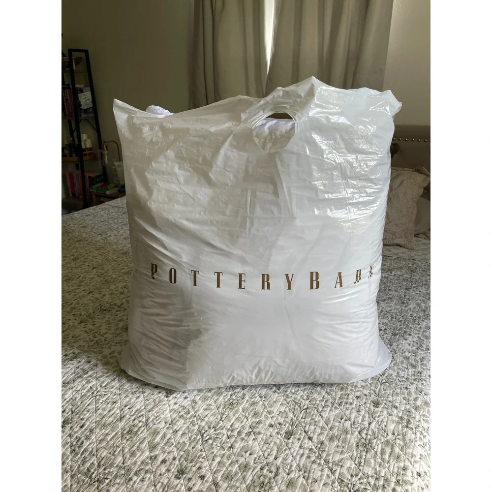 Pottery Barn King White Cotton Box Stitch Comforter Insert 114x98 AS IS